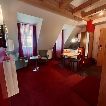 Hotel Weisses Lamm Veitshochheim Luaran gambar