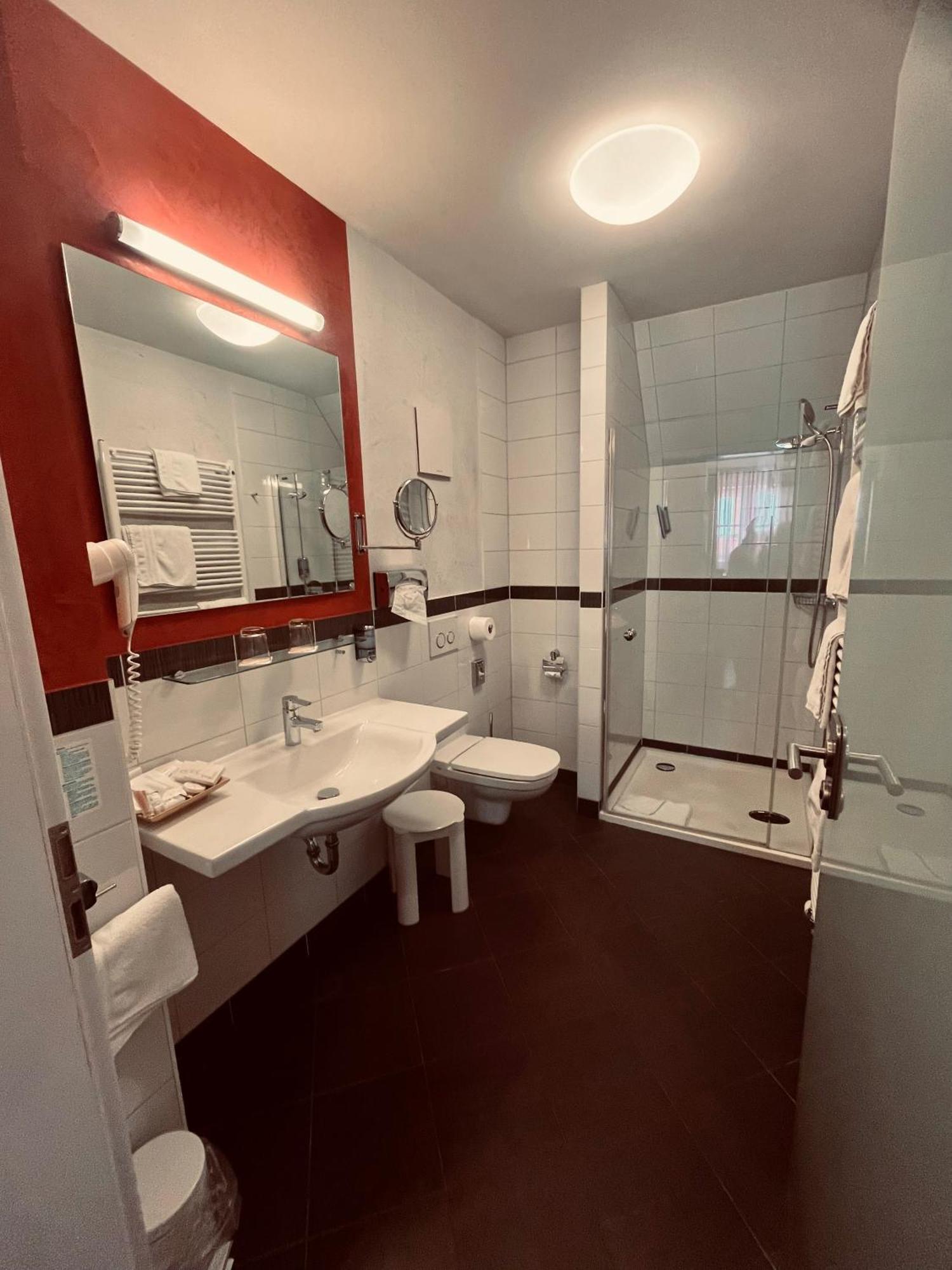 Hotel Weisses Lamm Veitshochheim Luaran gambar