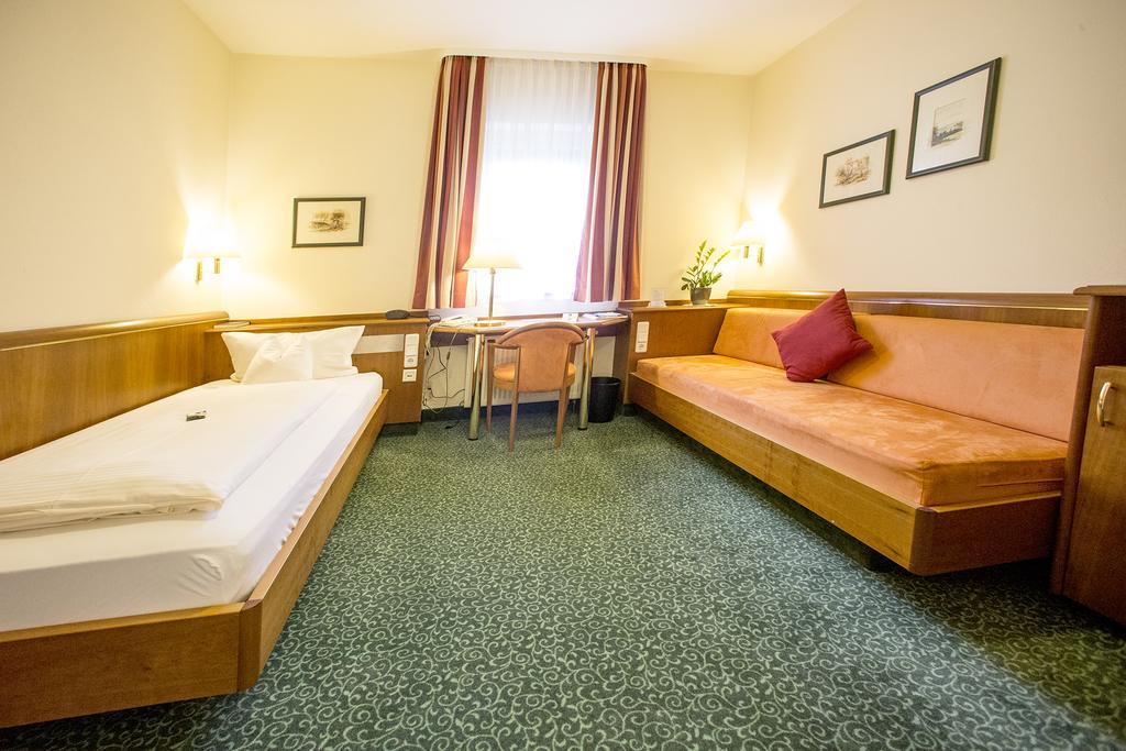 Hotel Weisses Lamm Veitshochheim Luaran gambar