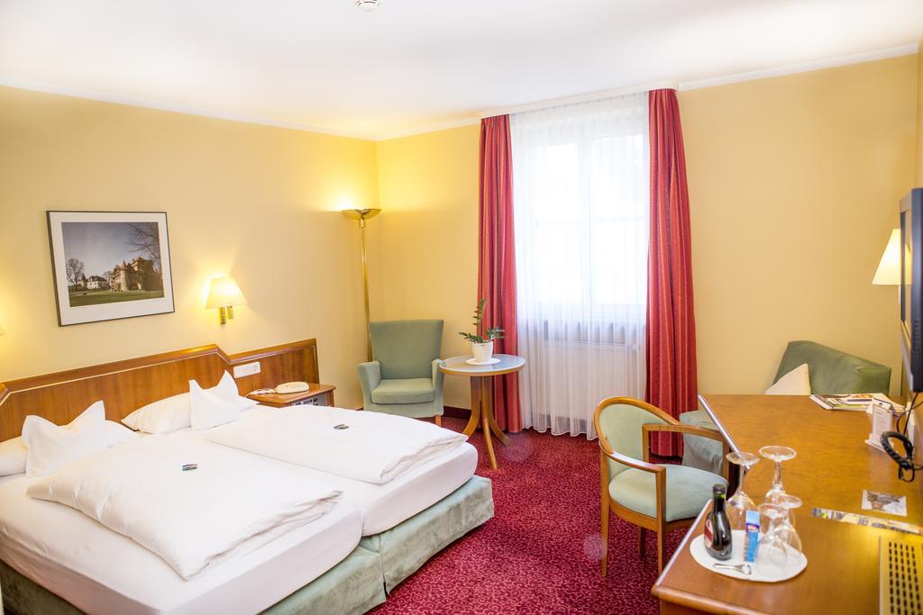 Hotel Weisses Lamm Veitshochheim Luaran gambar