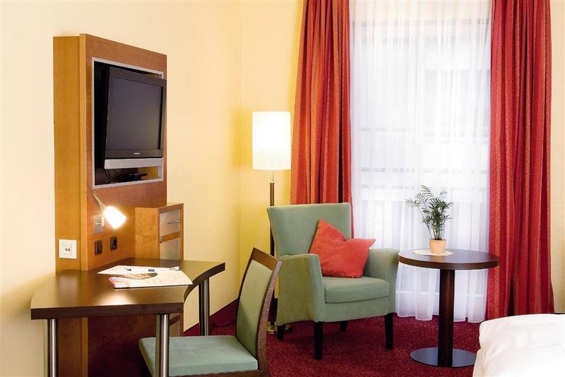 Hotel Weisses Lamm Veitshochheim Luaran gambar