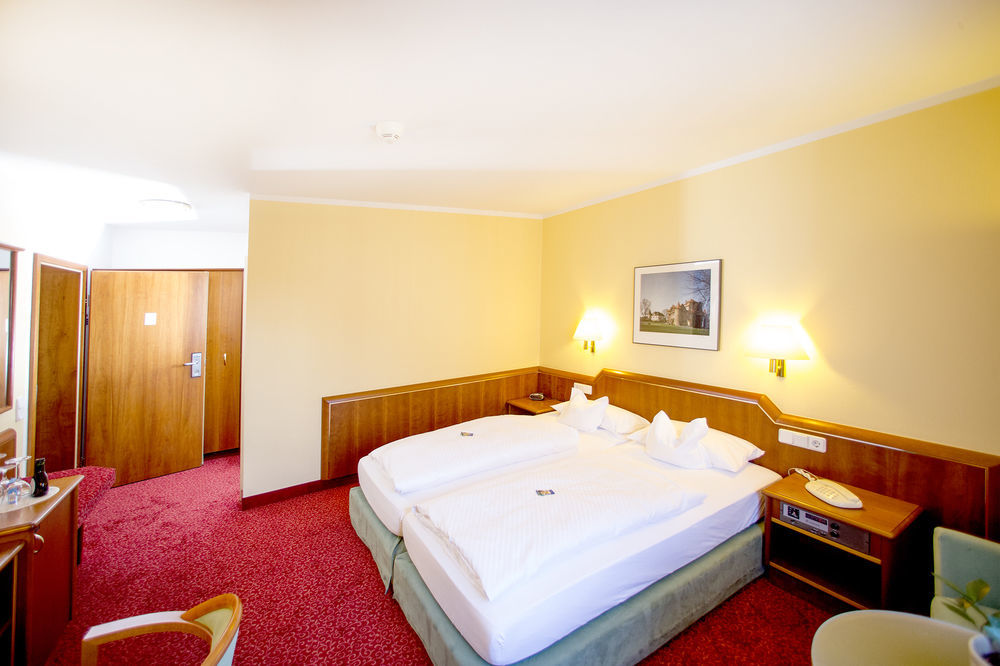 Hotel Weisses Lamm Veitshochheim Luaran gambar