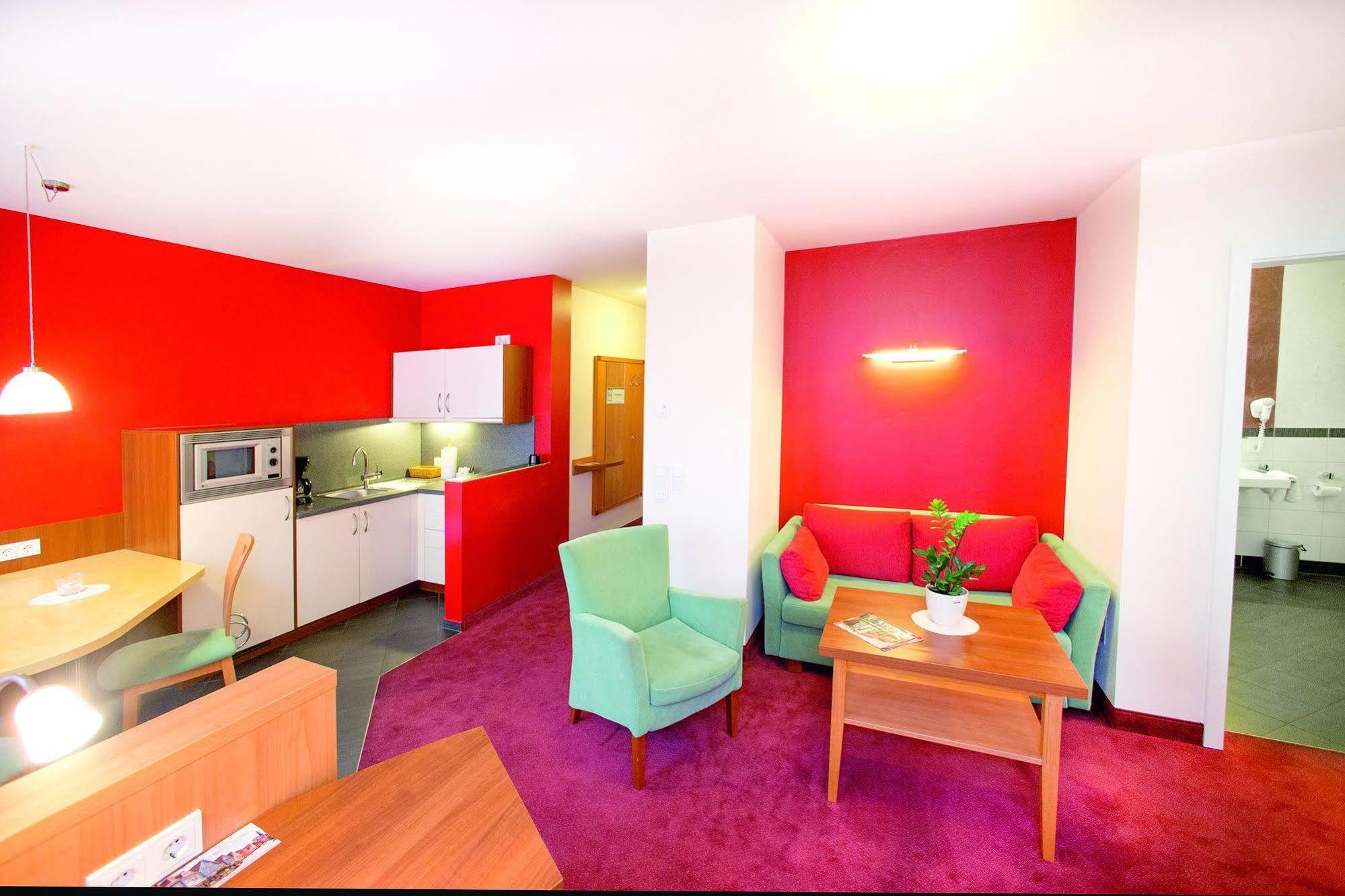 Hotel Weisses Lamm Veitshochheim Luaran gambar