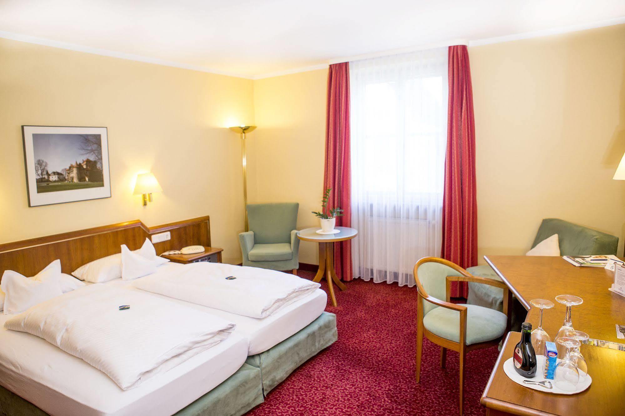 Hotel Weisses Lamm Veitshochheim Luaran gambar